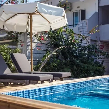 Yianna Apartments Faliraki Exterior photo
